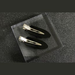 Color: Black - Duckbill clip hairpin